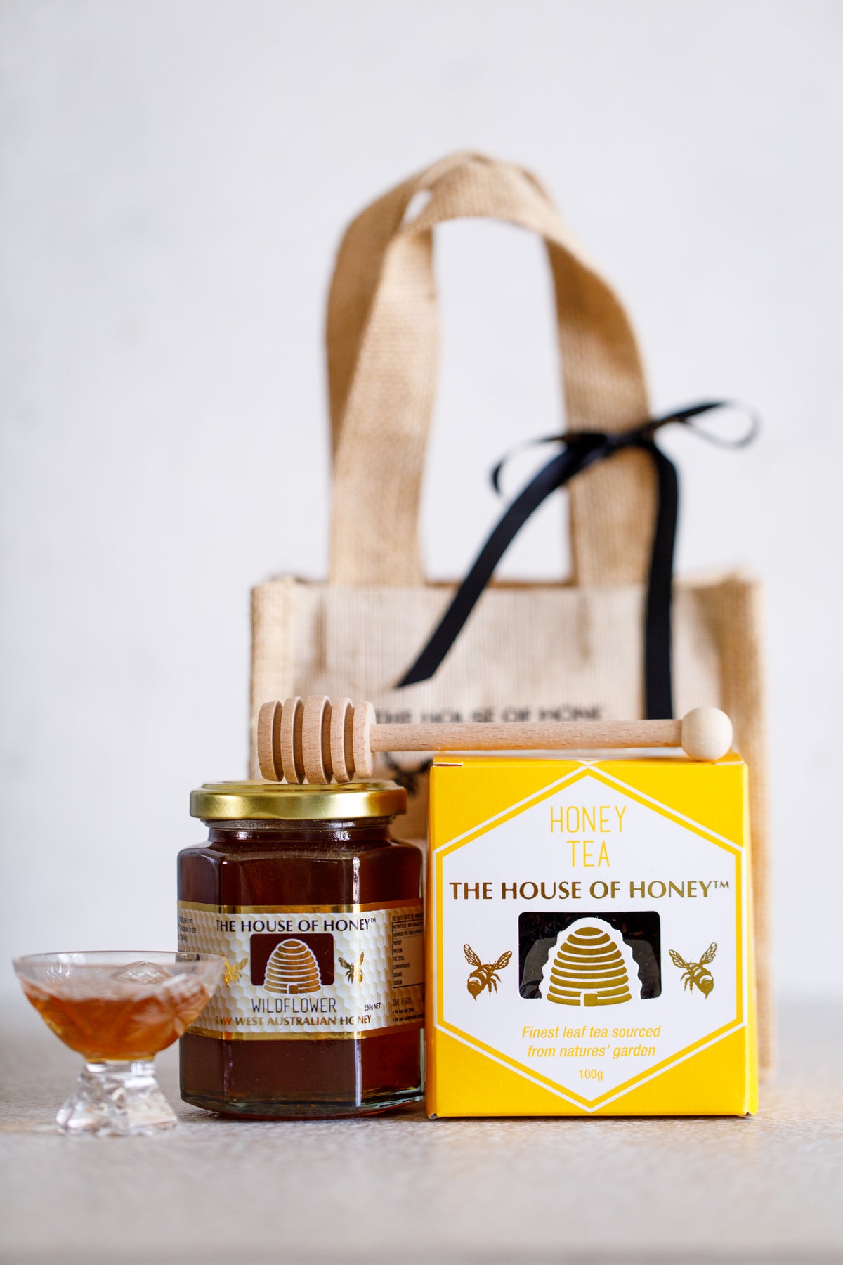 Honey Tea Lover Hessian gift-bag